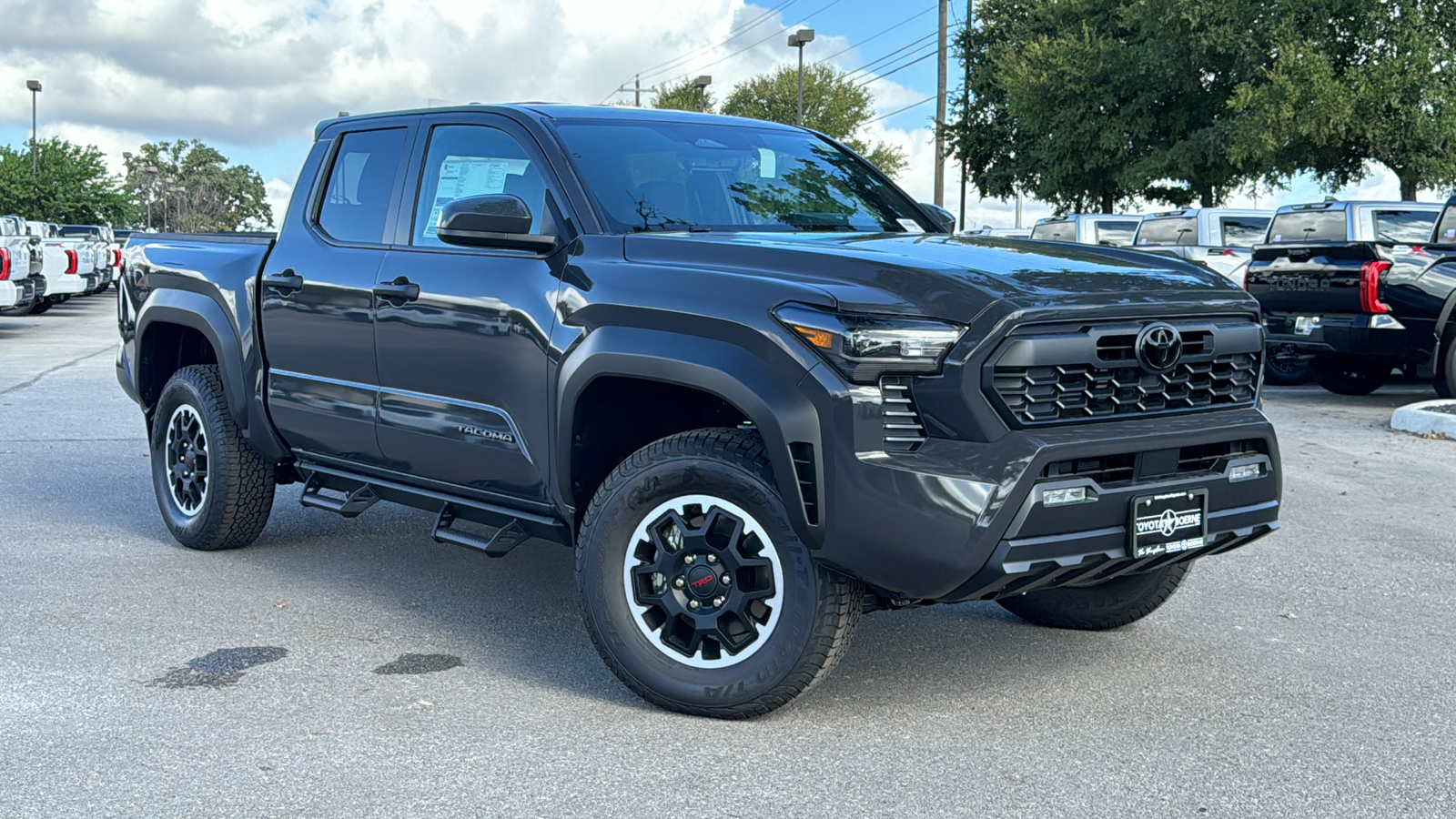 2024 Toyota Tacoma TRD Off-Road 2