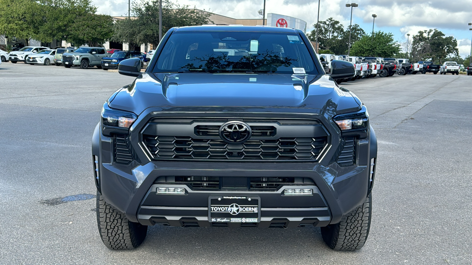 2024 Toyota Tacoma TRD Off-Road 3