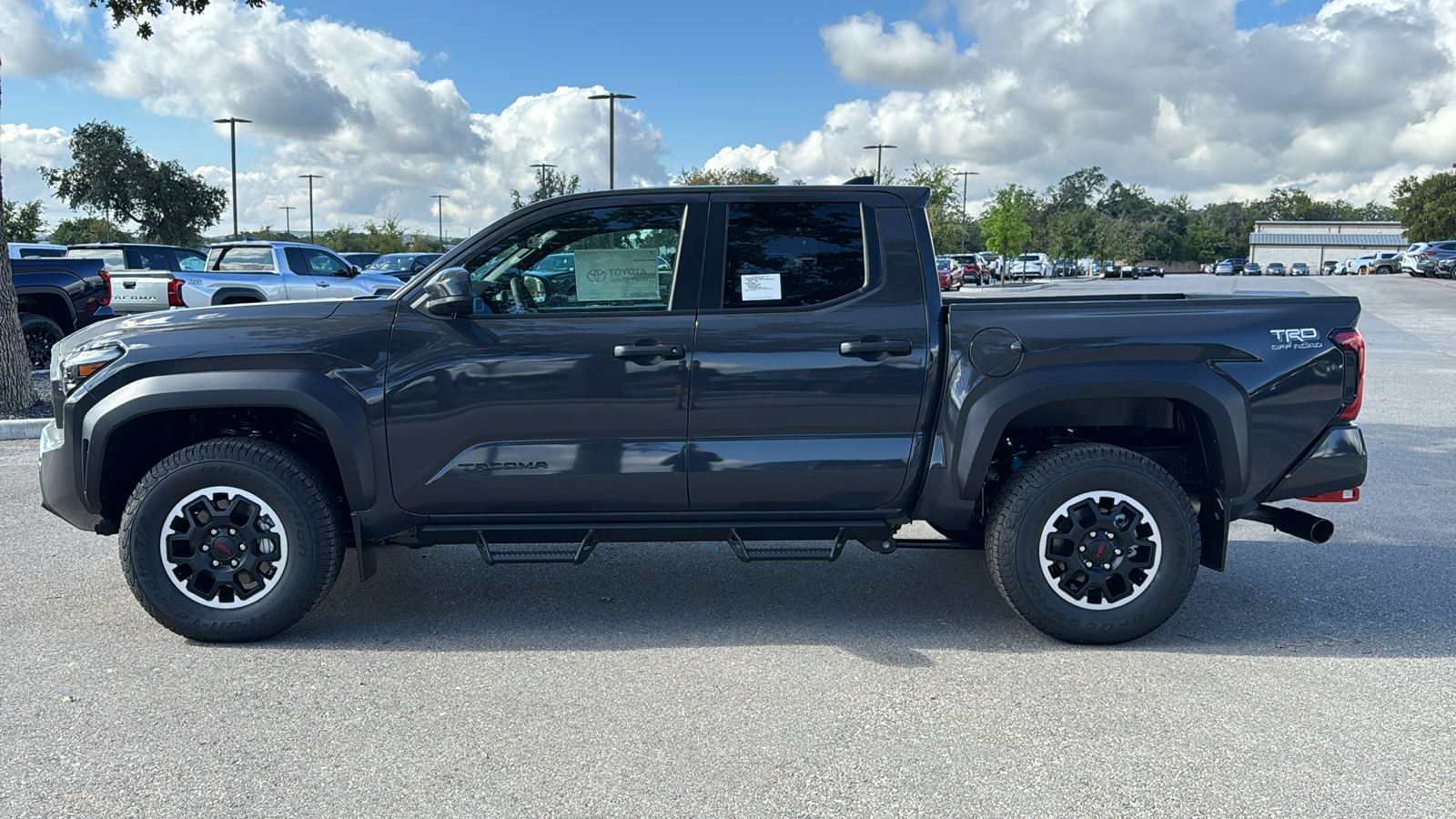 2024 Toyota Tacoma TRD Off-Road 5