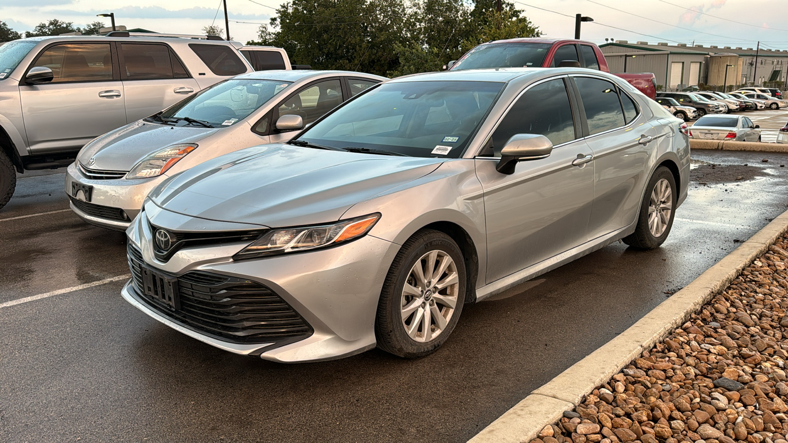 2018 Toyota Camry LE 4