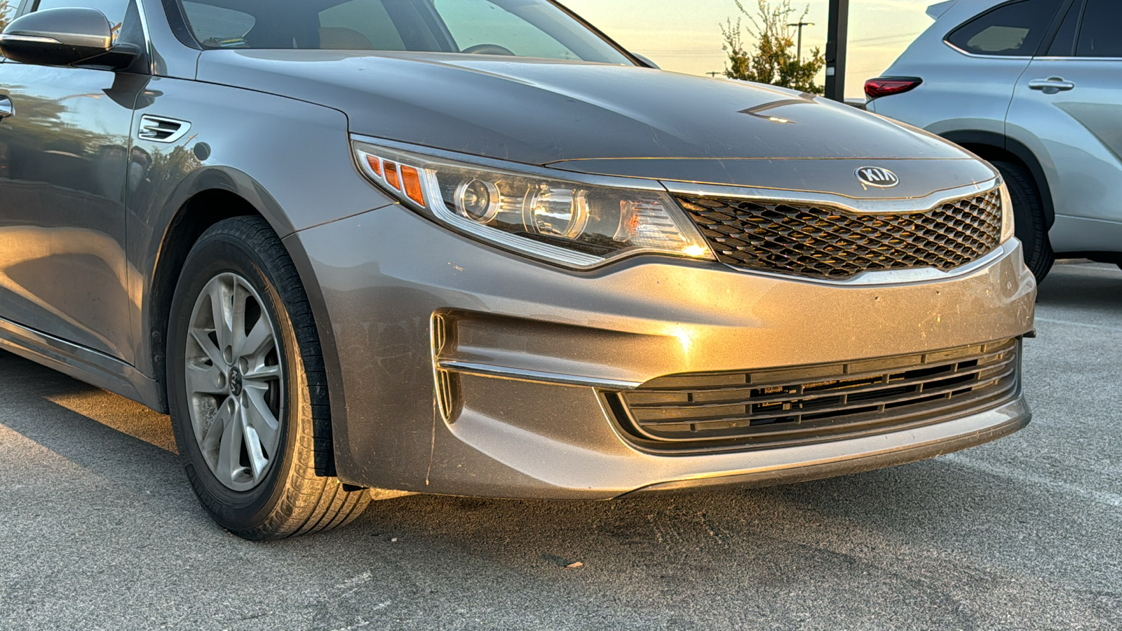 2016 Kia Optima LX 10