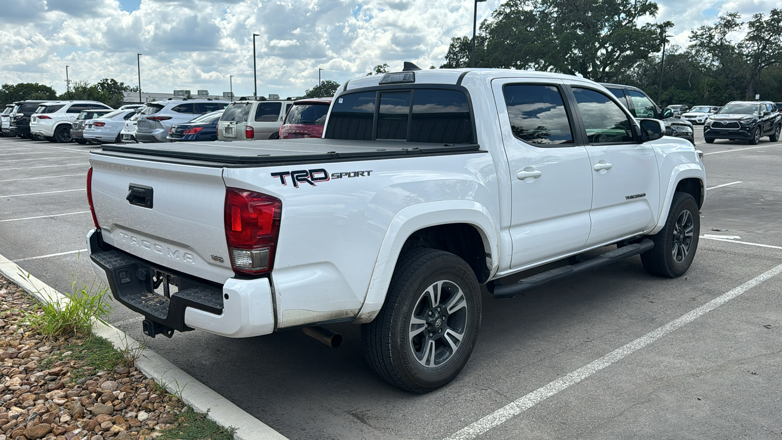 2016 Toyota Tacoma TRD Sport 5