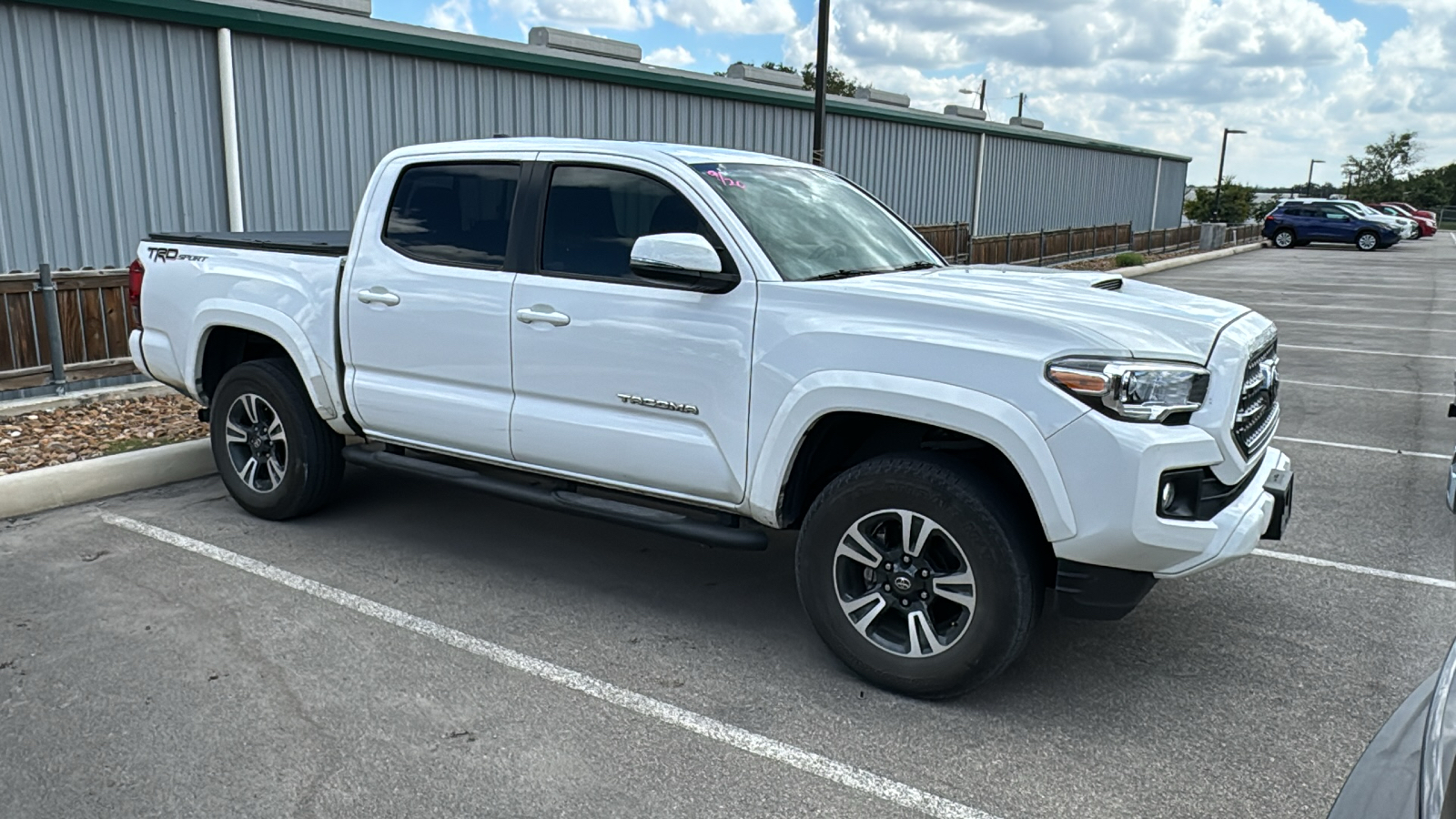 2016 Toyota Tacoma TRD Sport 11