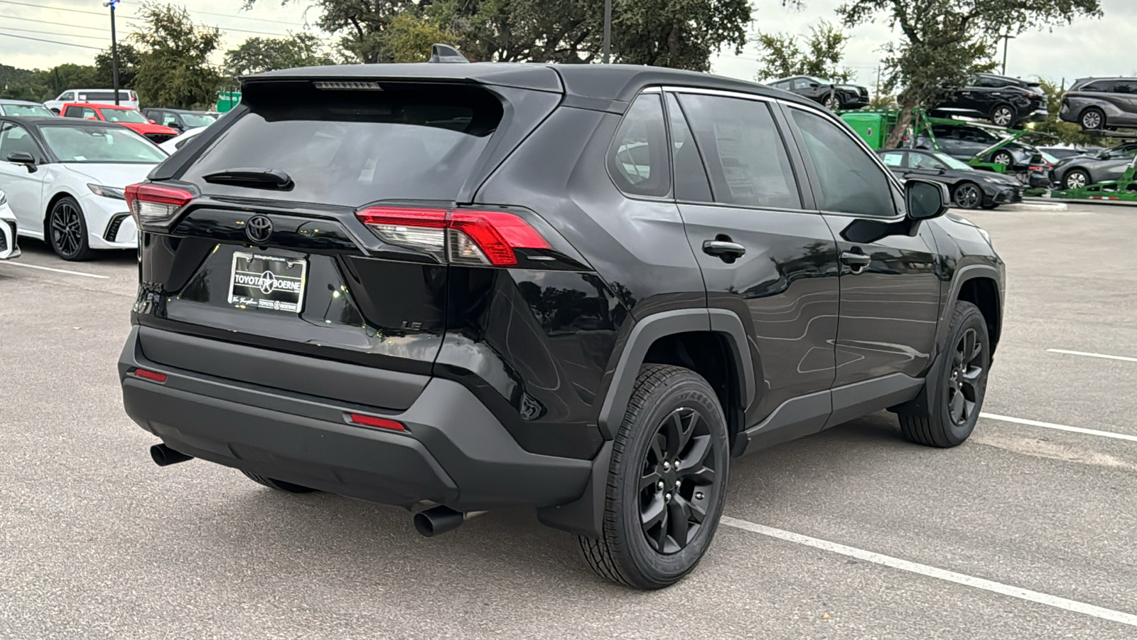 2024 Toyota RAV4 LE 7