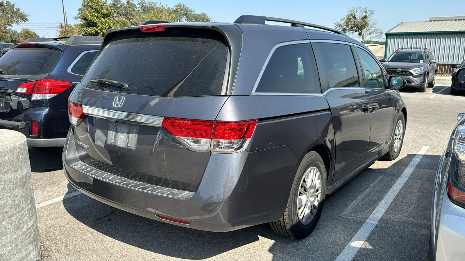 2016 Honda Odyssey LX 6