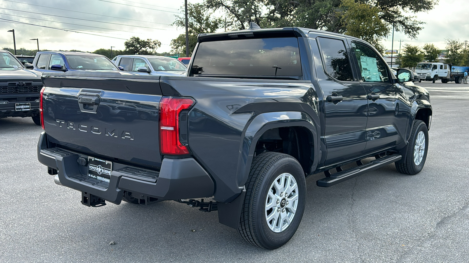 2024 Toyota Tacoma SR 7