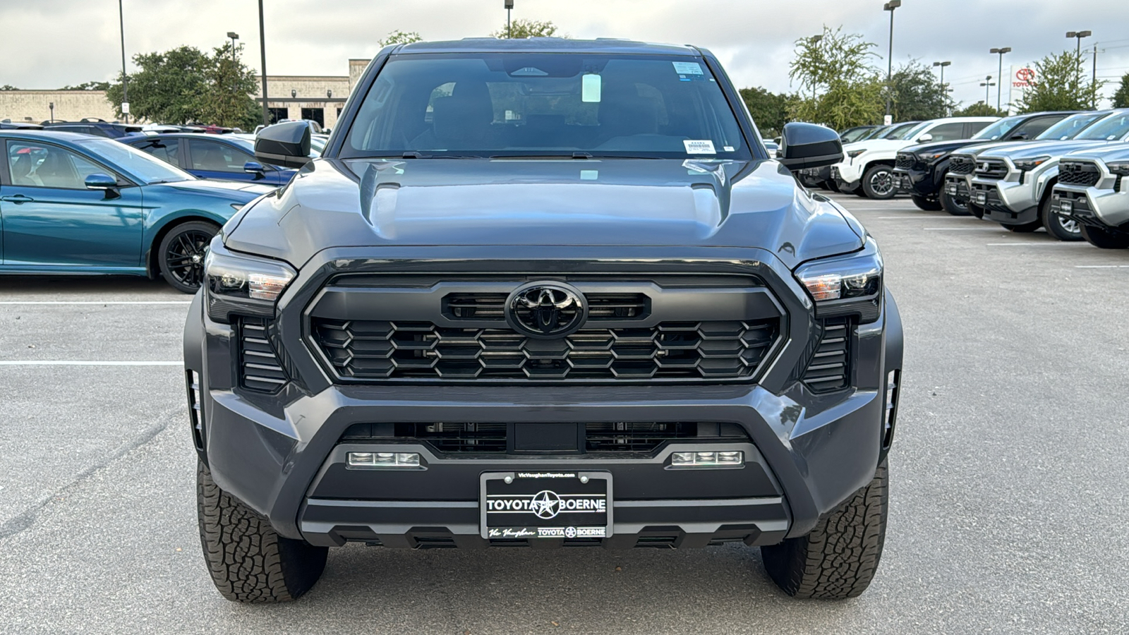 2024 Toyota Tacoma TRD Off-Road 2