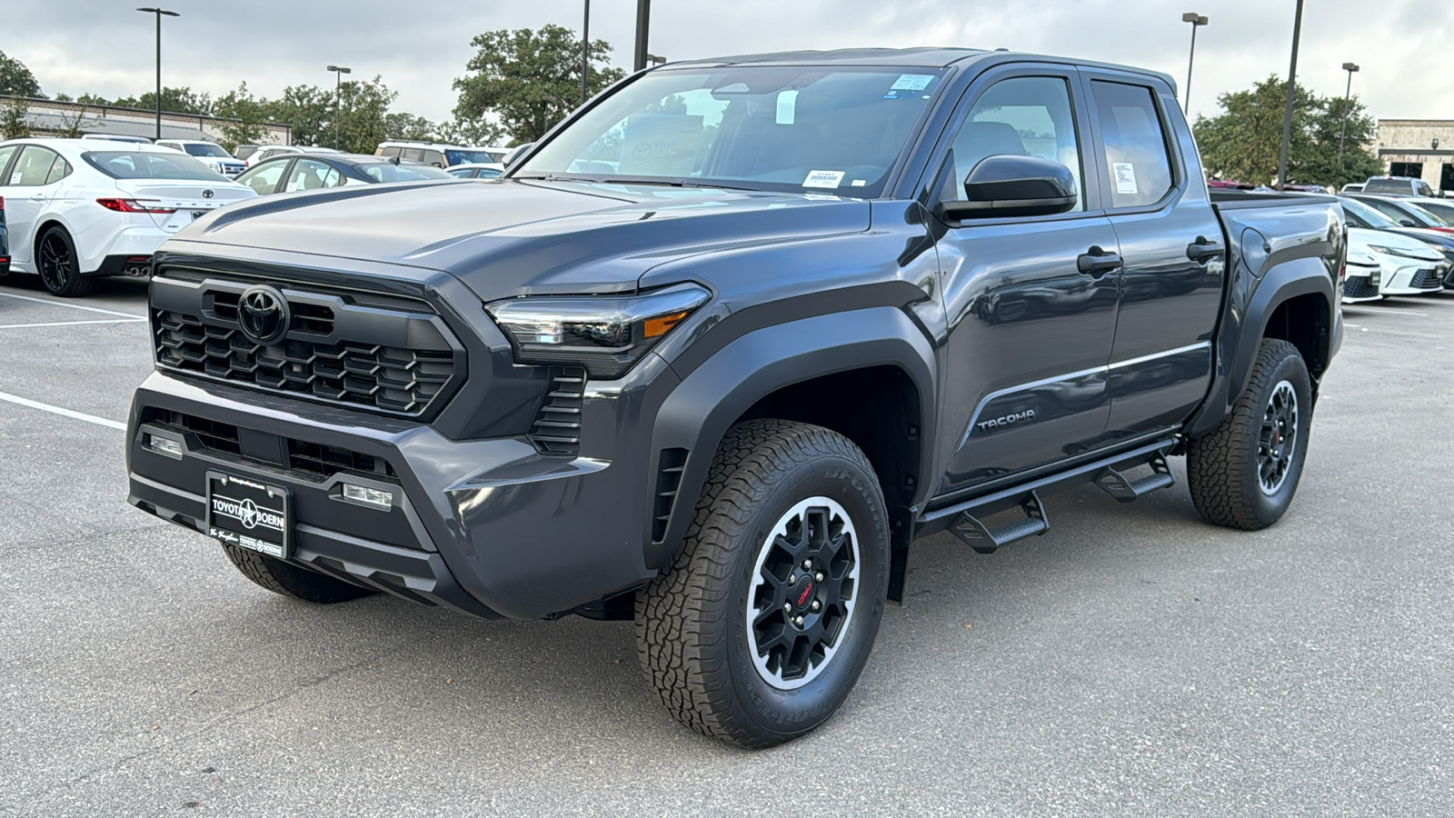 2024 Toyota Tacoma TRD Off-Road 3