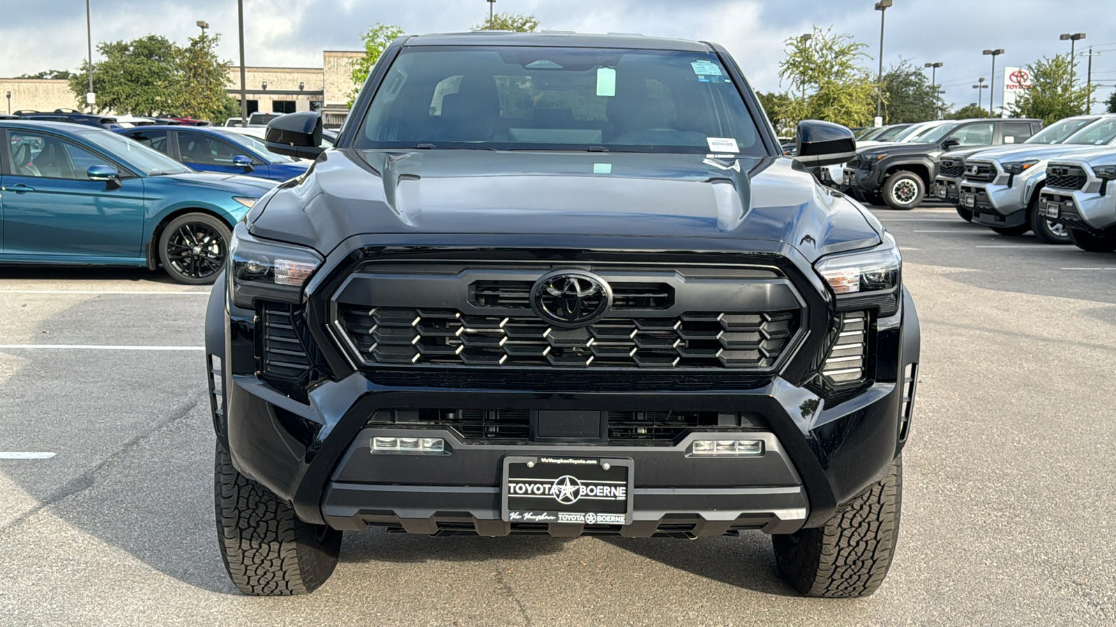 2024 Toyota Tacoma TRD Off-Road 2