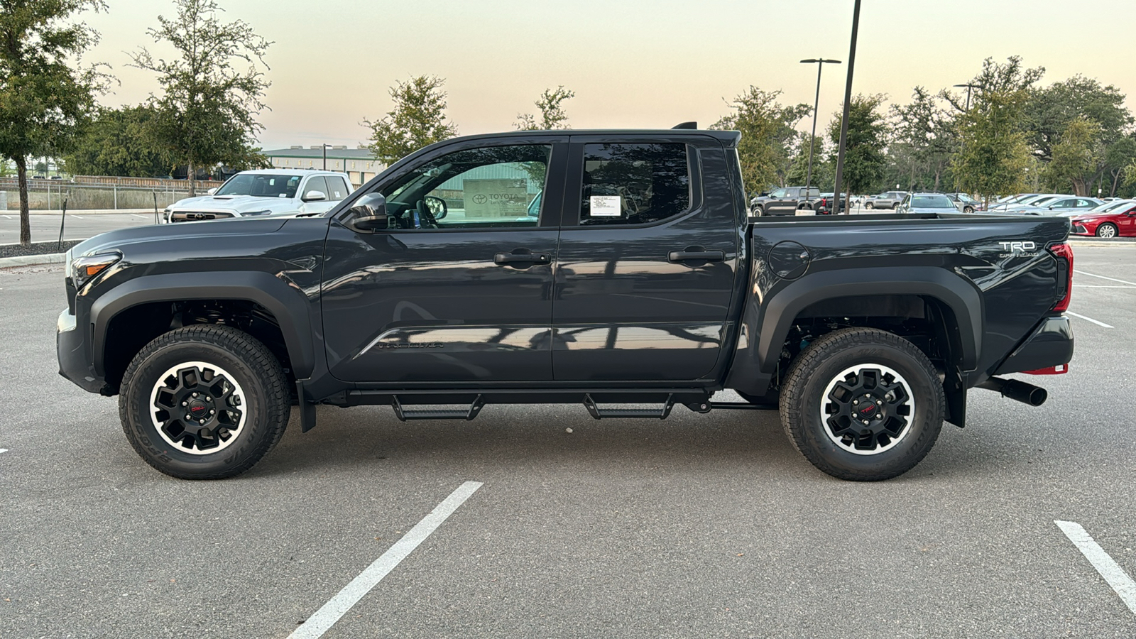 2024 Toyota Tacoma TRD Off-Road 5