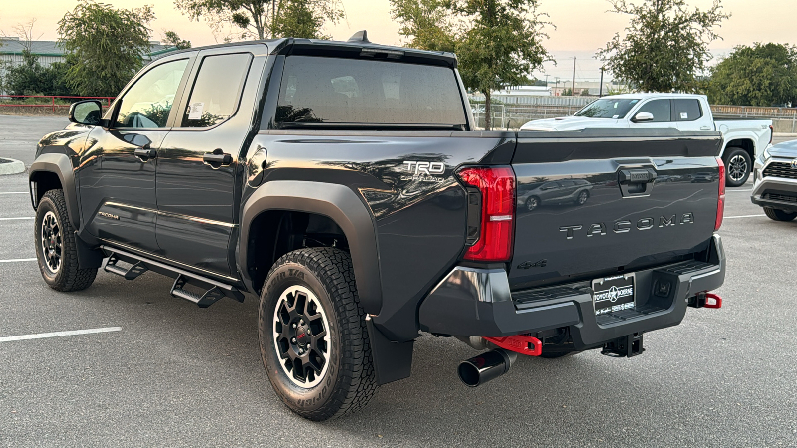 2024 Toyota Tacoma TRD Off-Road 6