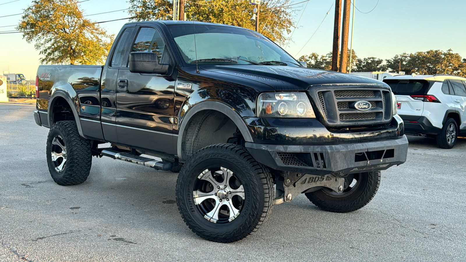 2004 Ford F-150 XL 2