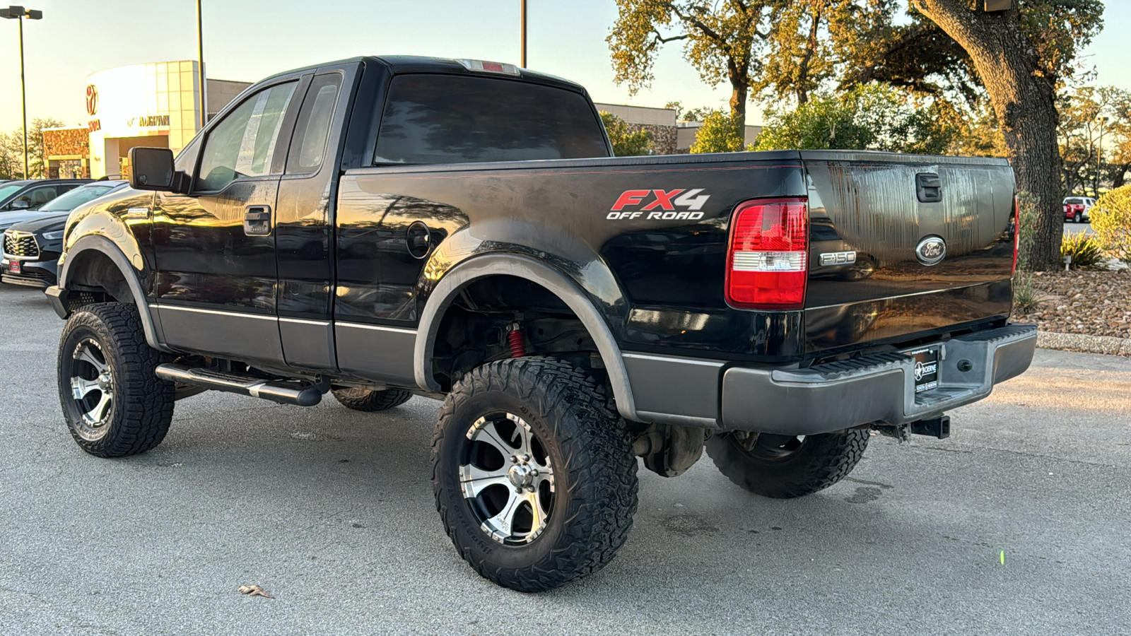 2004 Ford F-150 XL 6