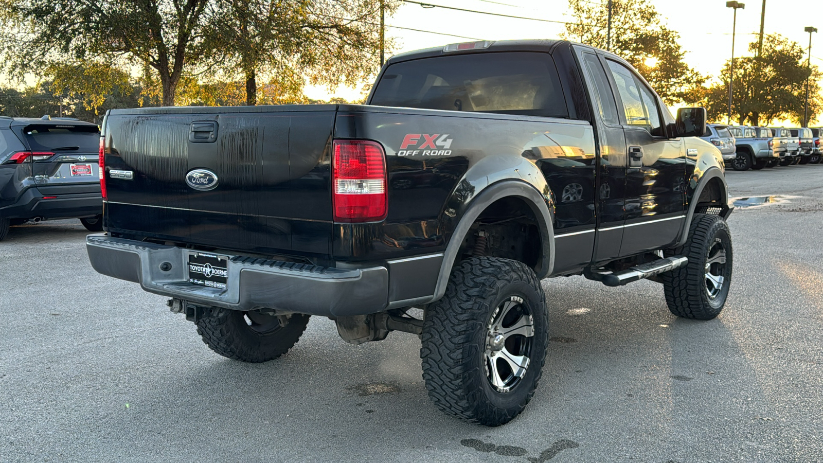 2004 Ford F-150 XL 8