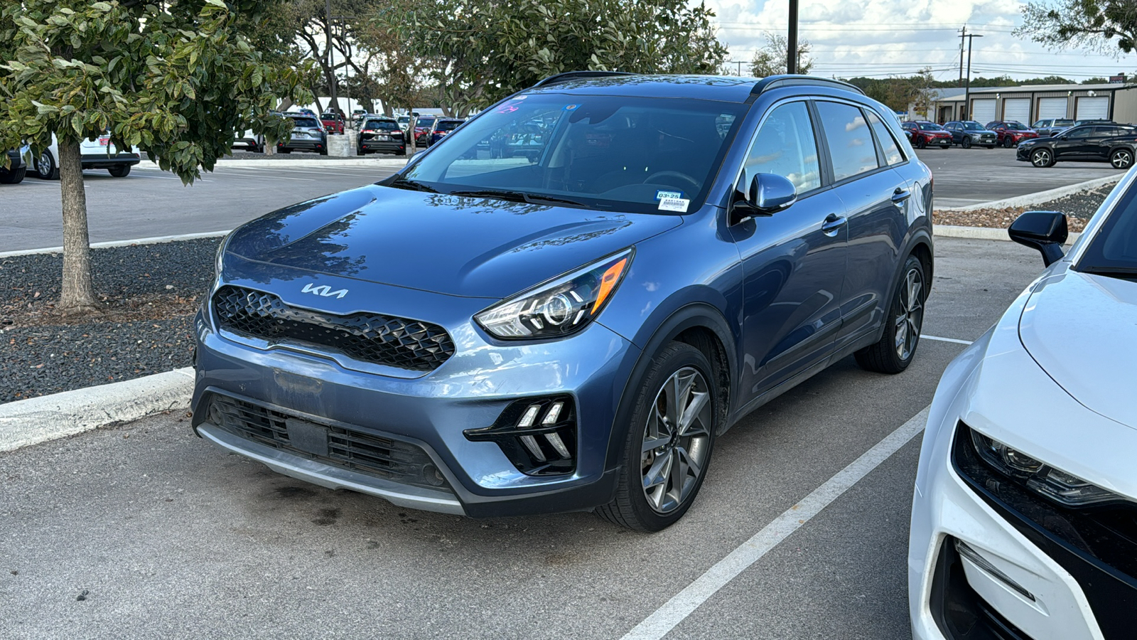 2022 Kia Niro Touring 3