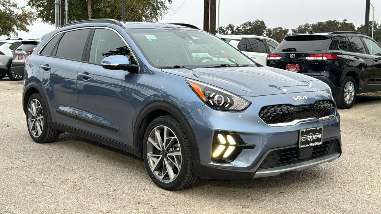 2022 Kia Niro Touring 35