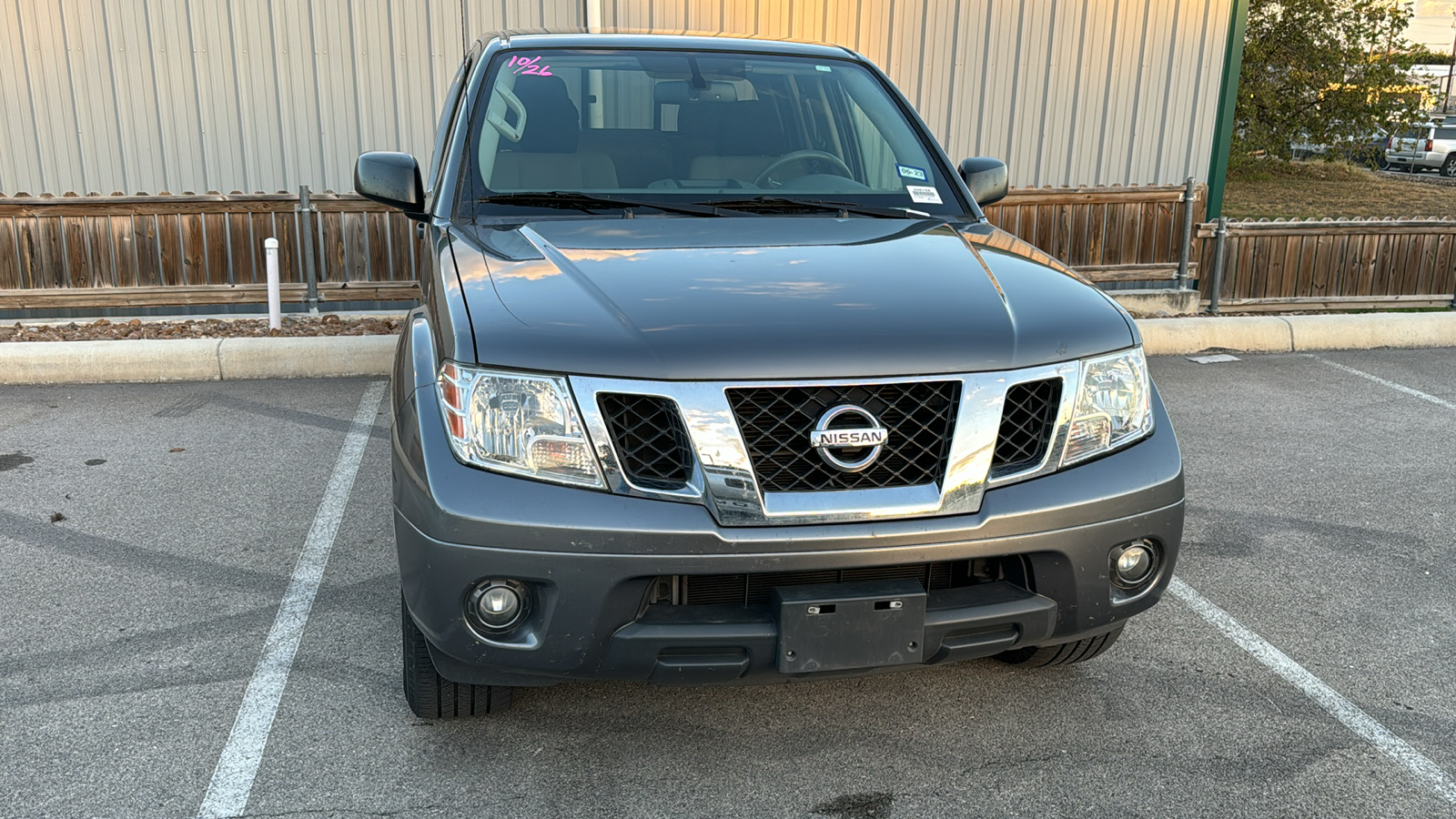 2020 Nissan Frontier SV 2