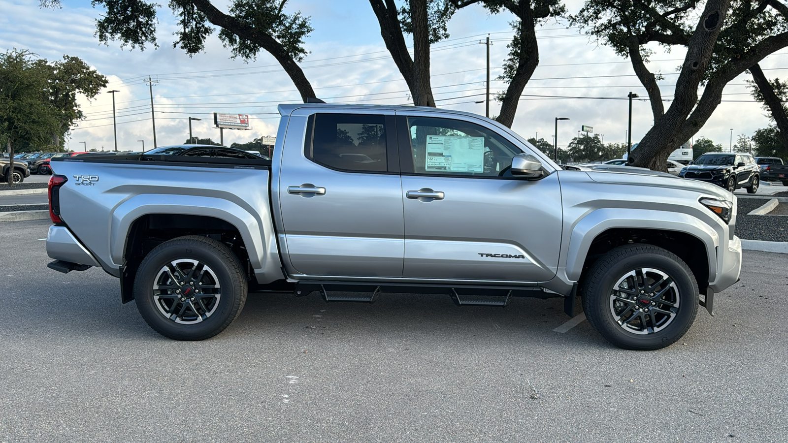 2024 Toyota Tacoma TRD Sport 8