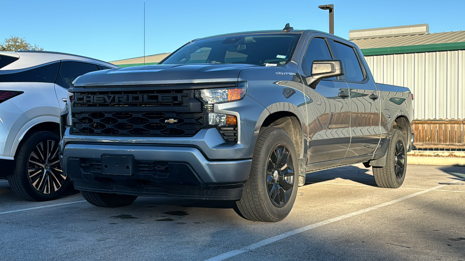 2024 Chevrolet Silverado 1500 Custom 3