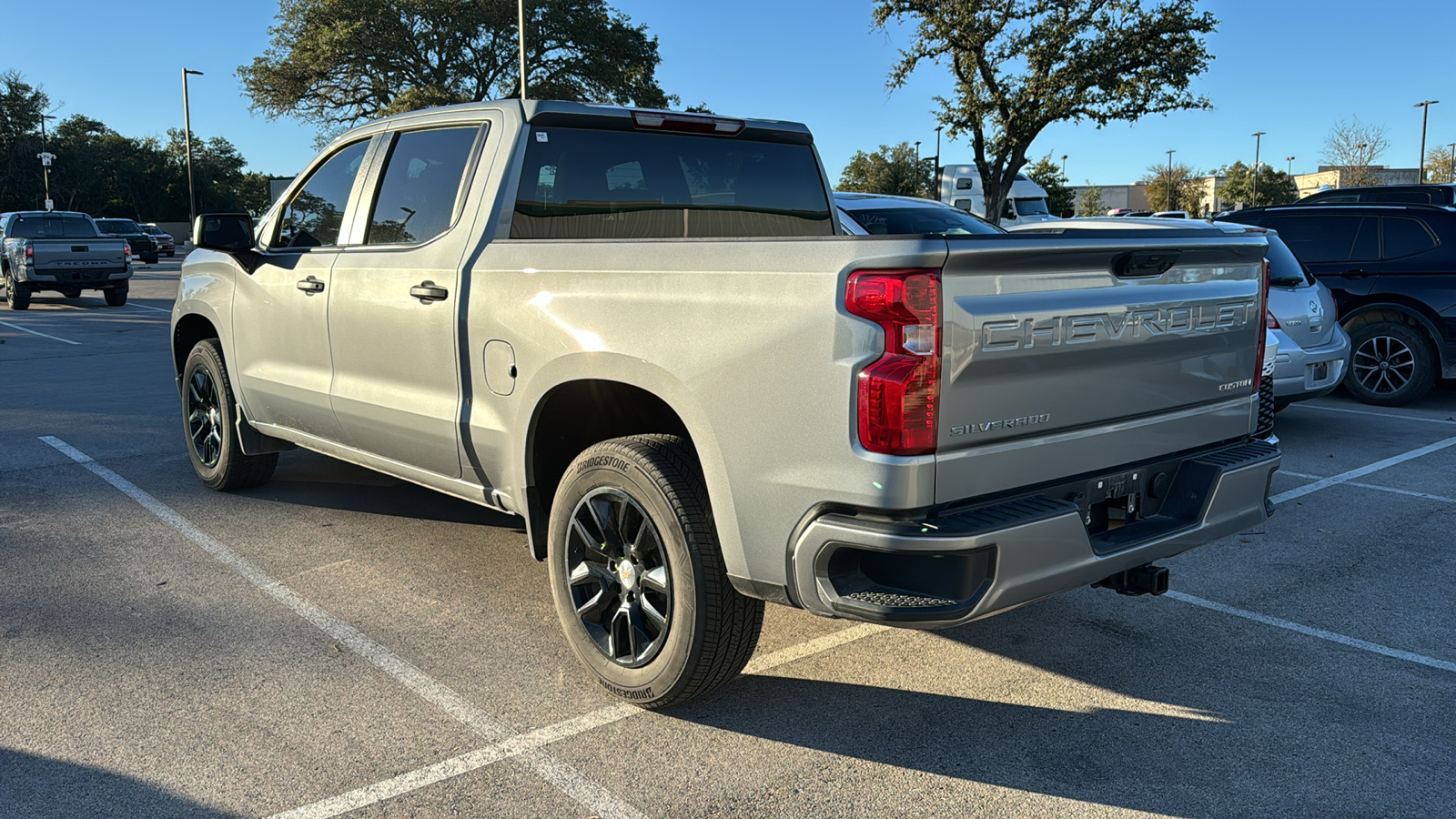 2024 Chevrolet Silverado 1500 Custom 4