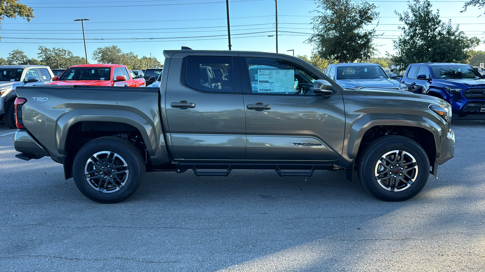 2024 Toyota Tacoma TRD Sport 9