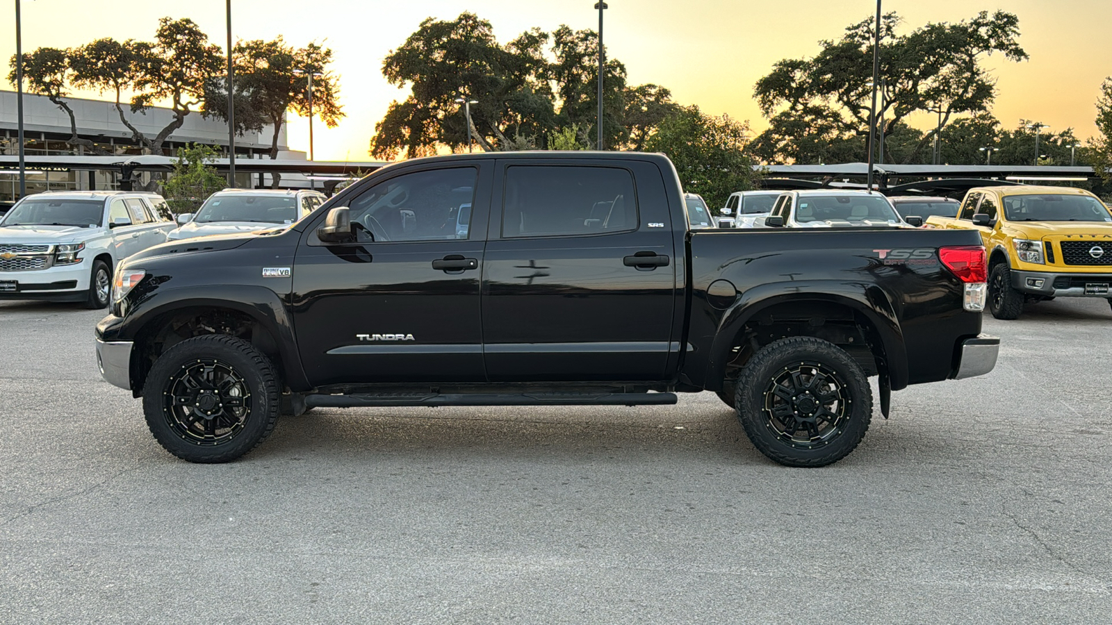 2013 Toyota Tundra Grade 4