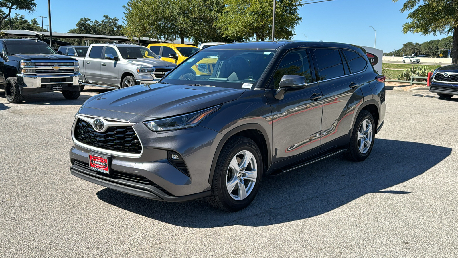 2021 Toyota Highlander LE 3