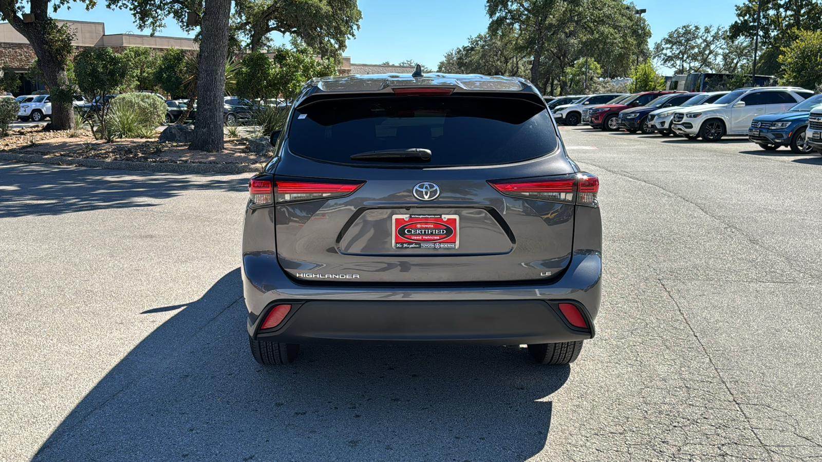 2021 Toyota Highlander LE 6