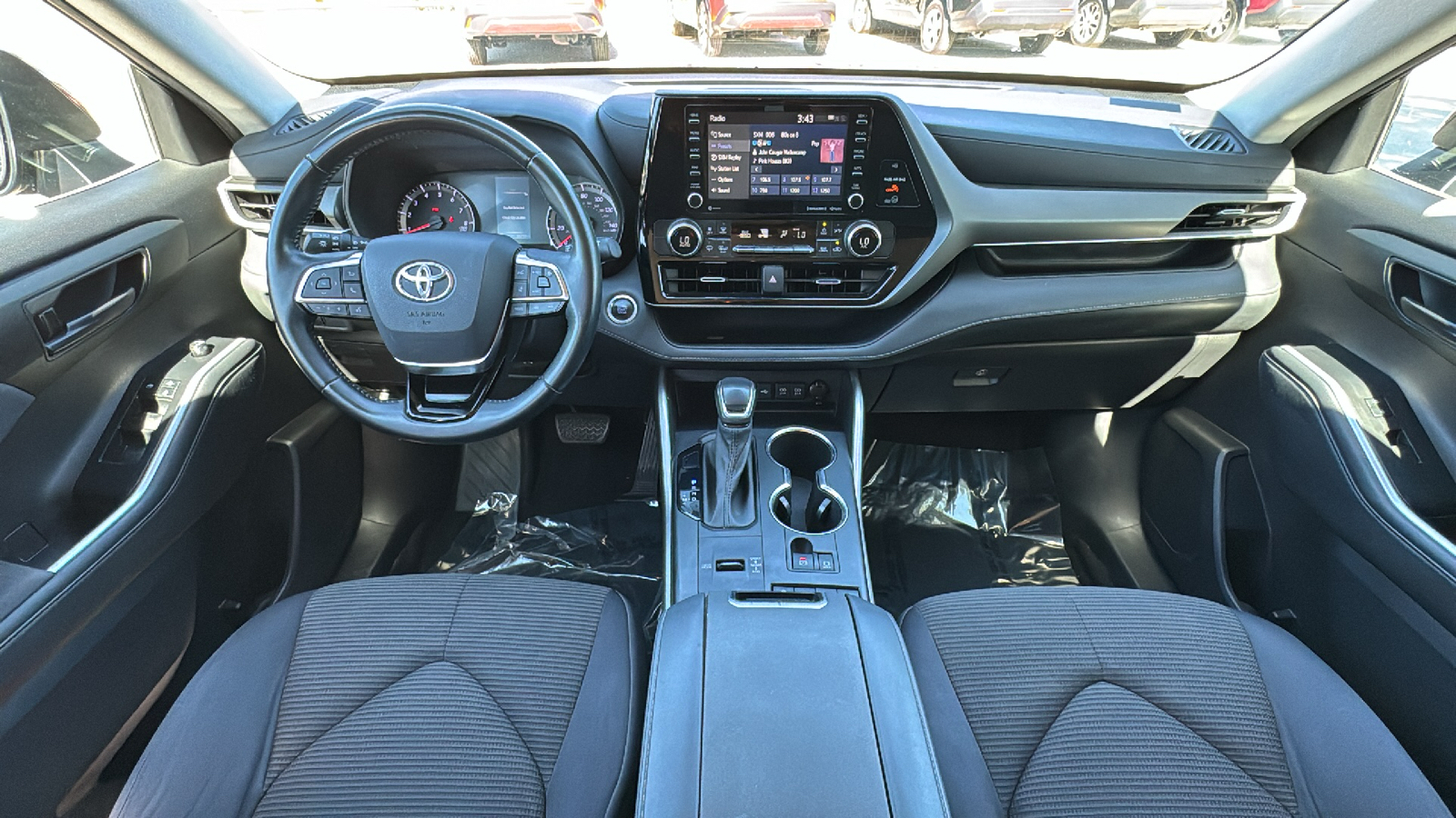 2021 Toyota Highlander LE 20