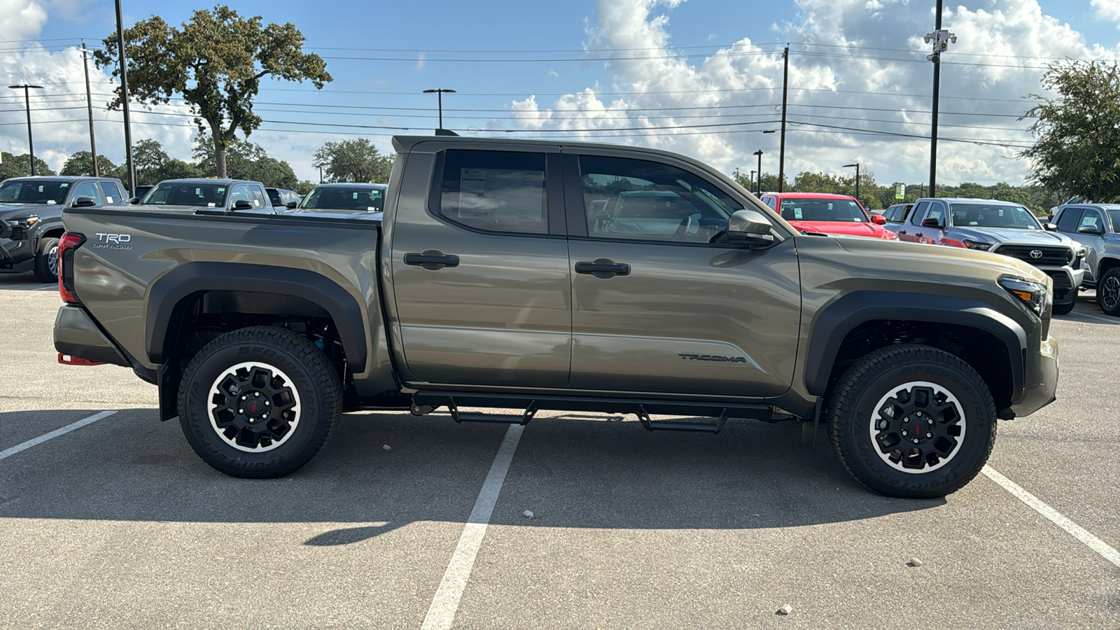 2024 Toyota Tacoma TRD Off-Road 8