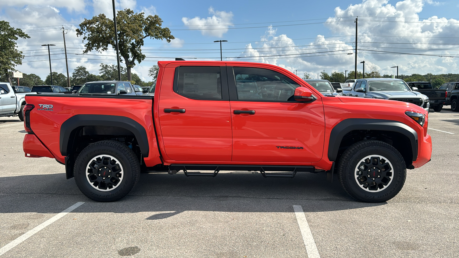 2024 Toyota Tacoma TRD Off-Road 8