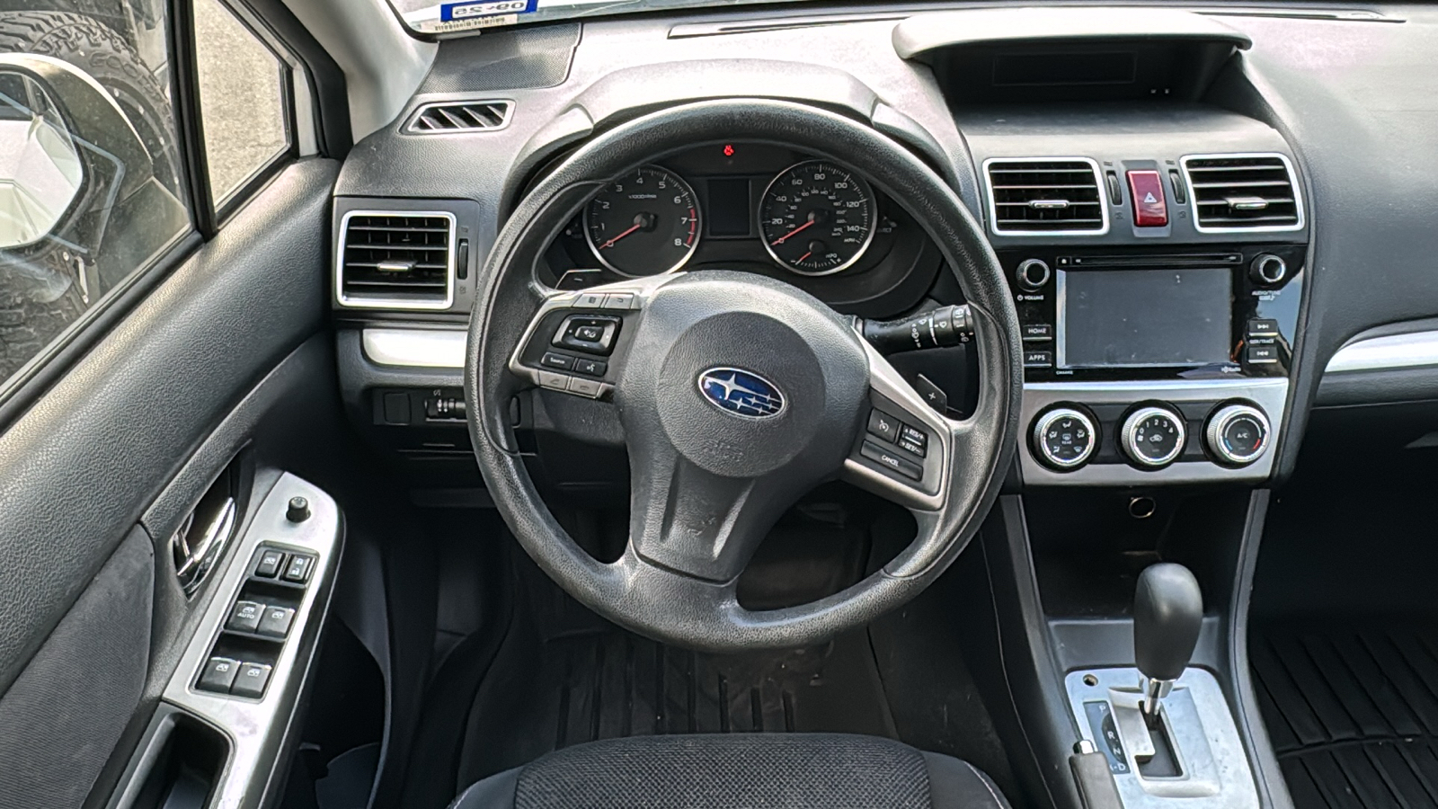 2015 Subaru XV Crosstrek 2.0i Premium 10