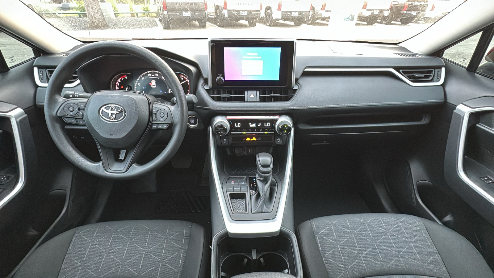 2024 Toyota RAV4 XLE 16