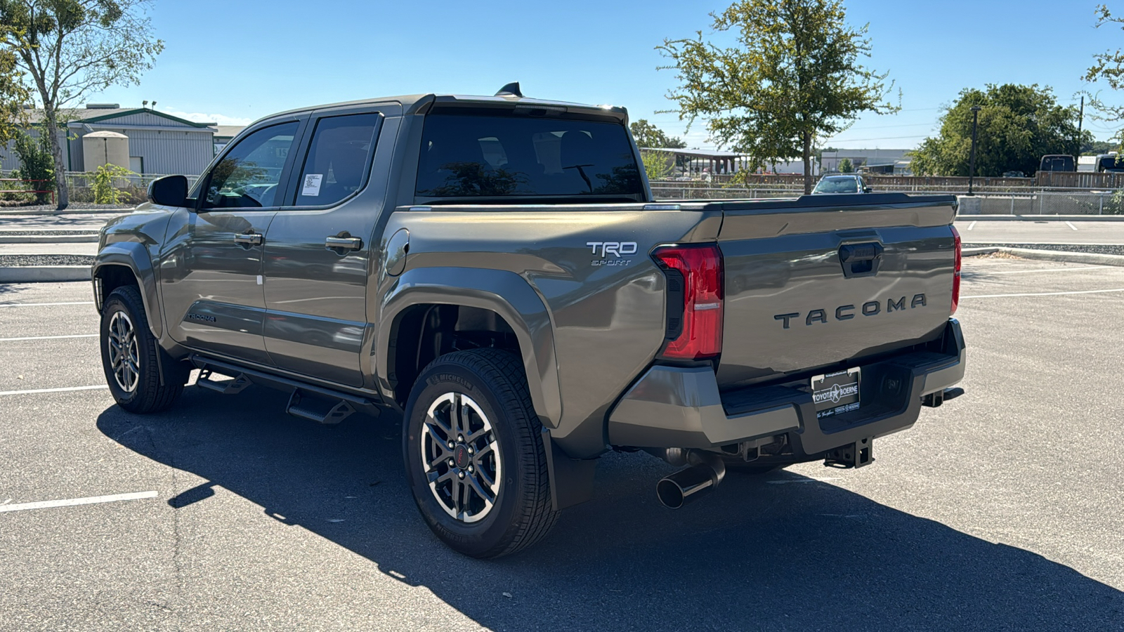 2024 Toyota Tacoma TRD Sport 5