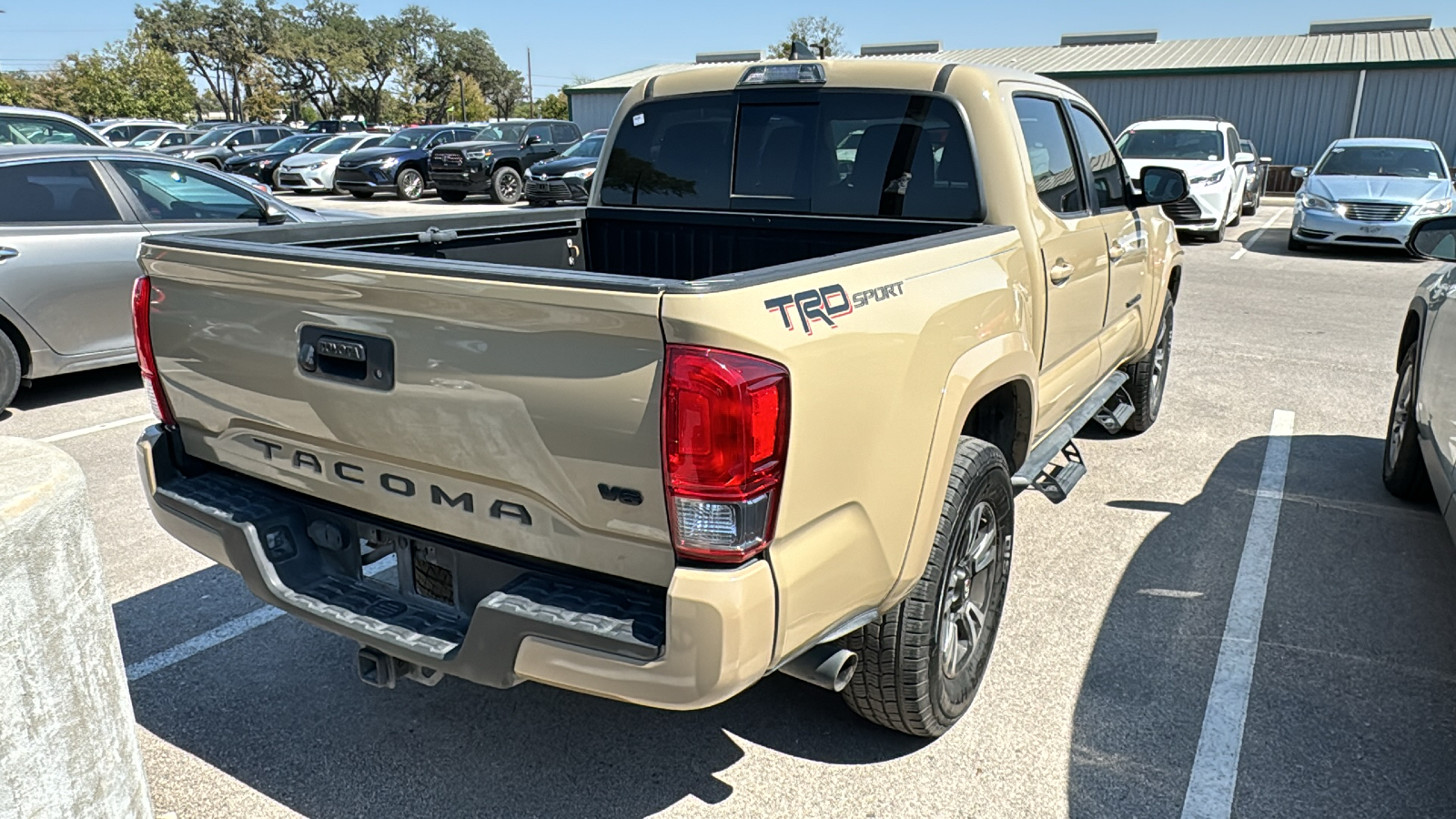 2017 Toyota Tacoma TRD Sport 6