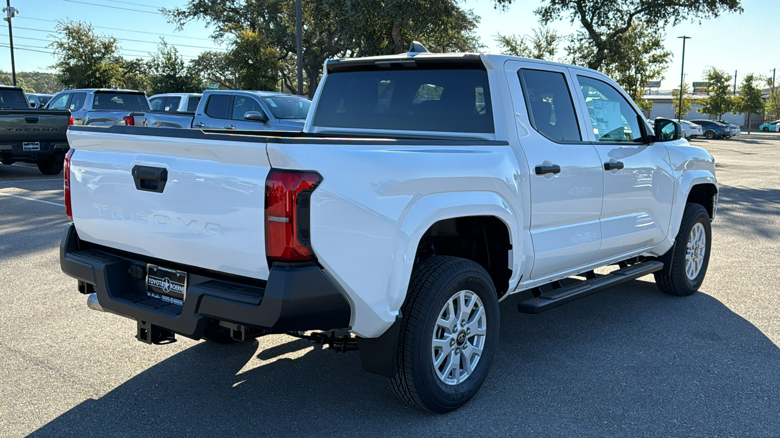 2024 Toyota Tacoma SR 8