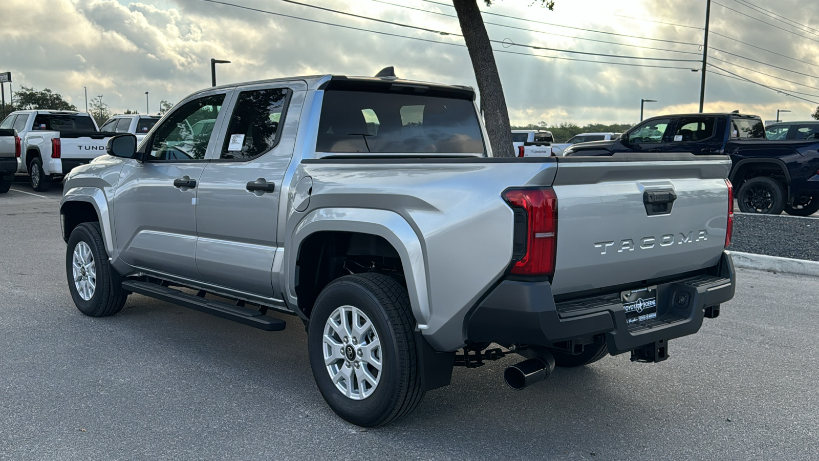 2024 Toyota Tacoma SR 5