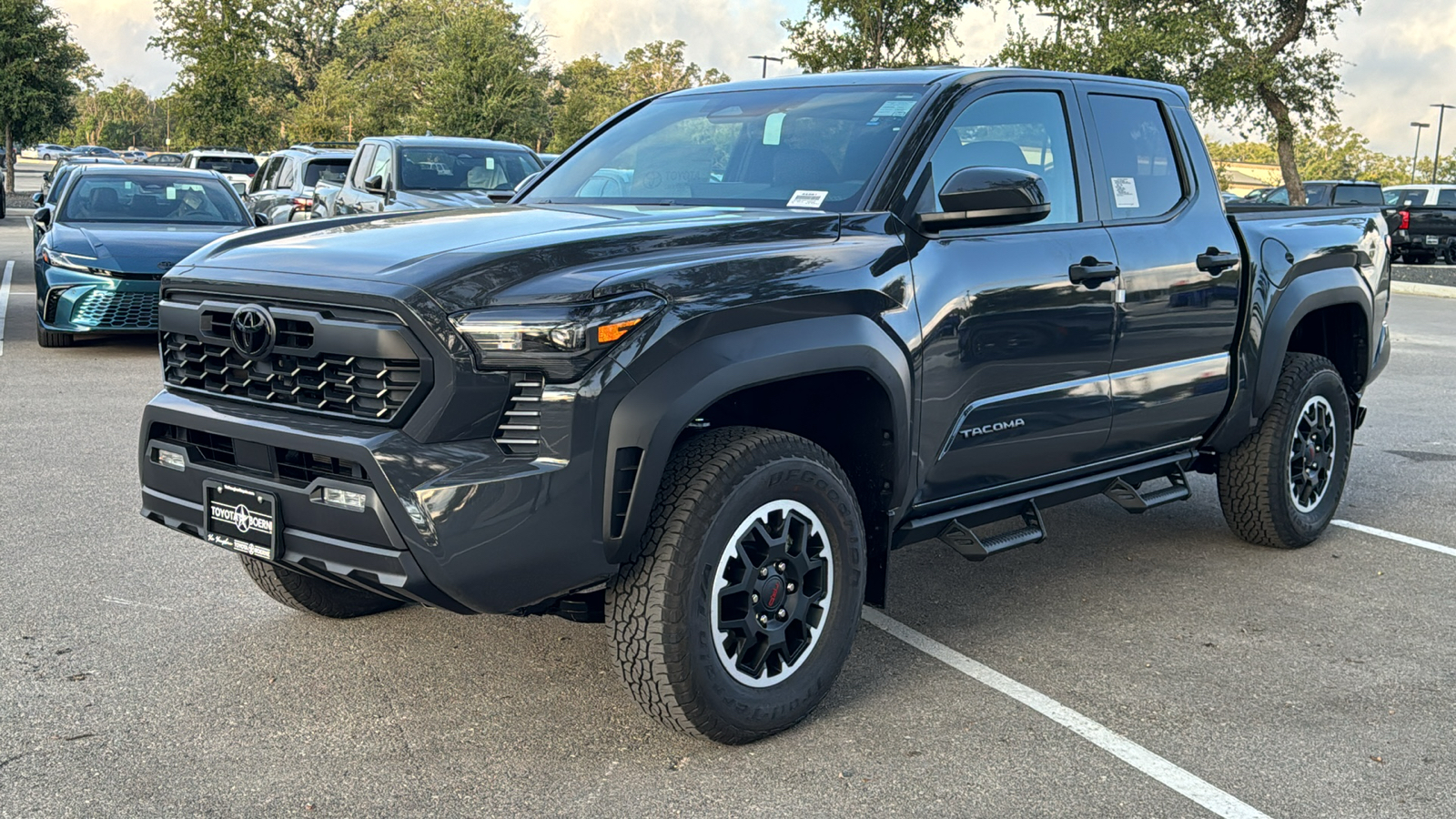 2024 Toyota Tacoma TRD Off-Road 3