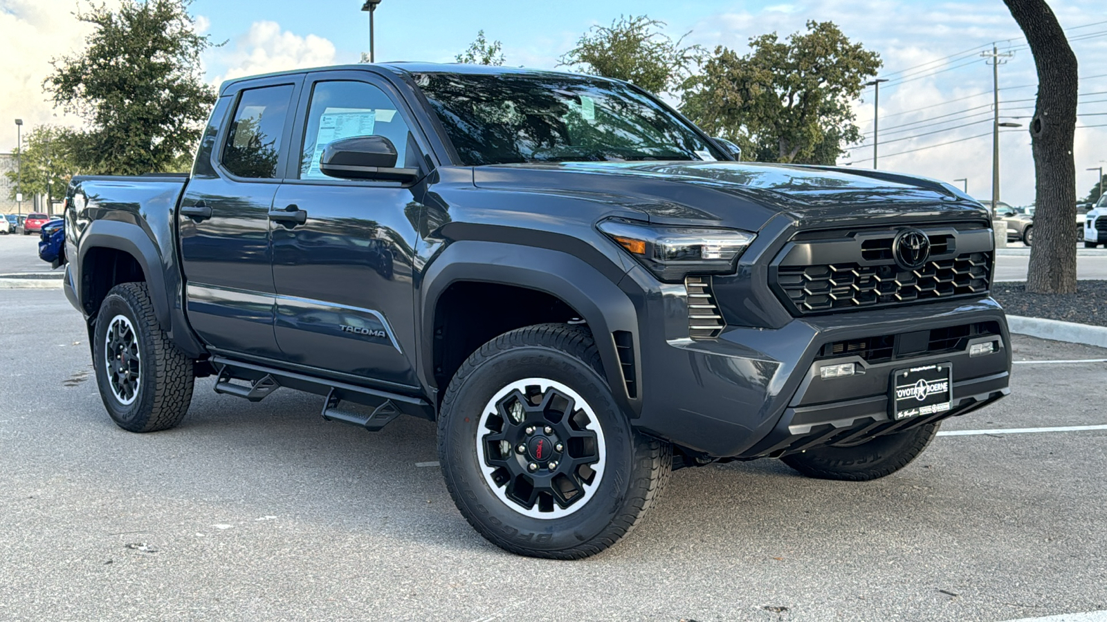 2024 Toyota Tacoma TRD Off-Road 24