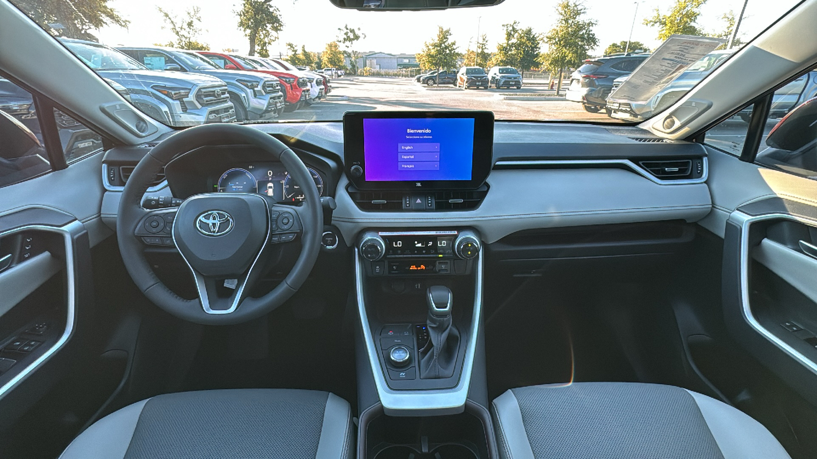 2024 Toyota RAV4 Hybrid Limited 16