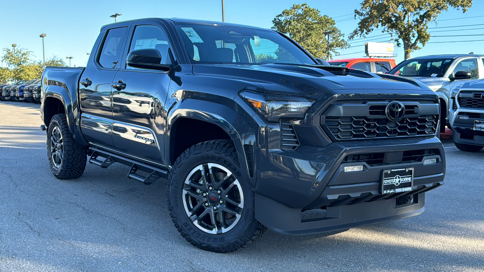 2024 Toyota Tacoma TRD Sport 2