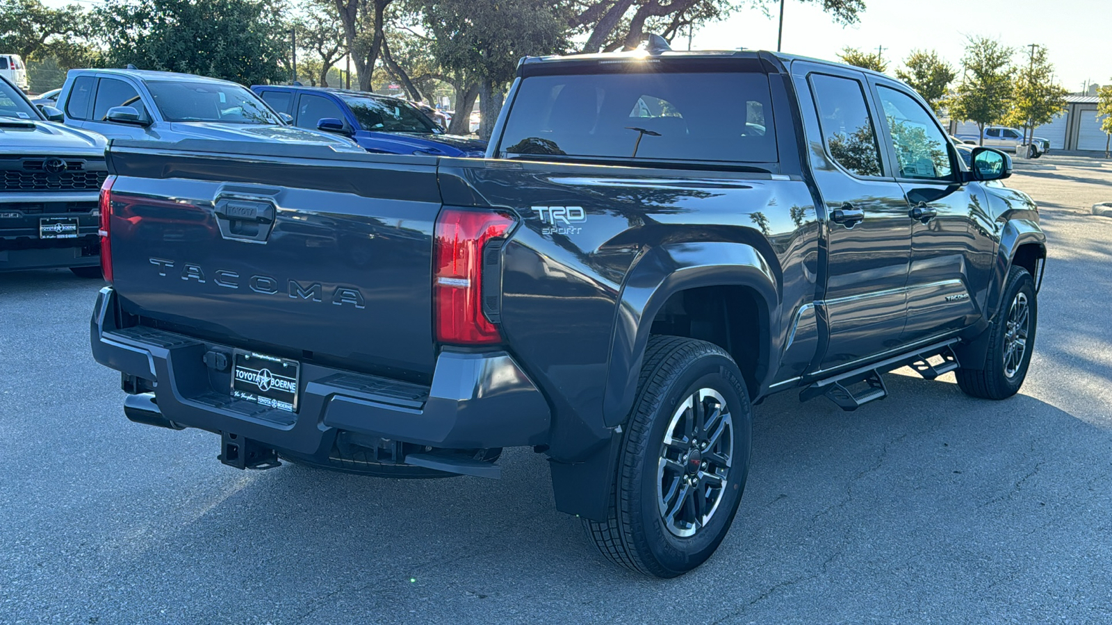 2024 Toyota Tacoma TRD Sport 8