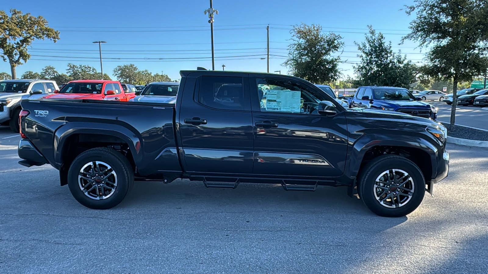 2024 Toyota Tacoma TRD Sport 9