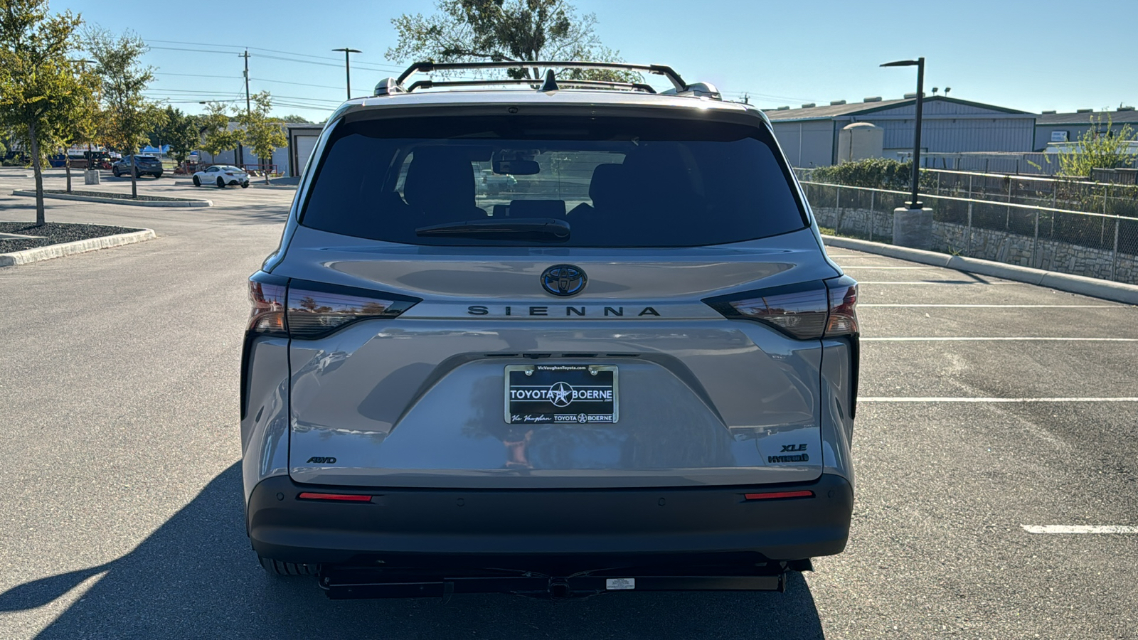 2024 Toyota Sienna Woodland Edition 6