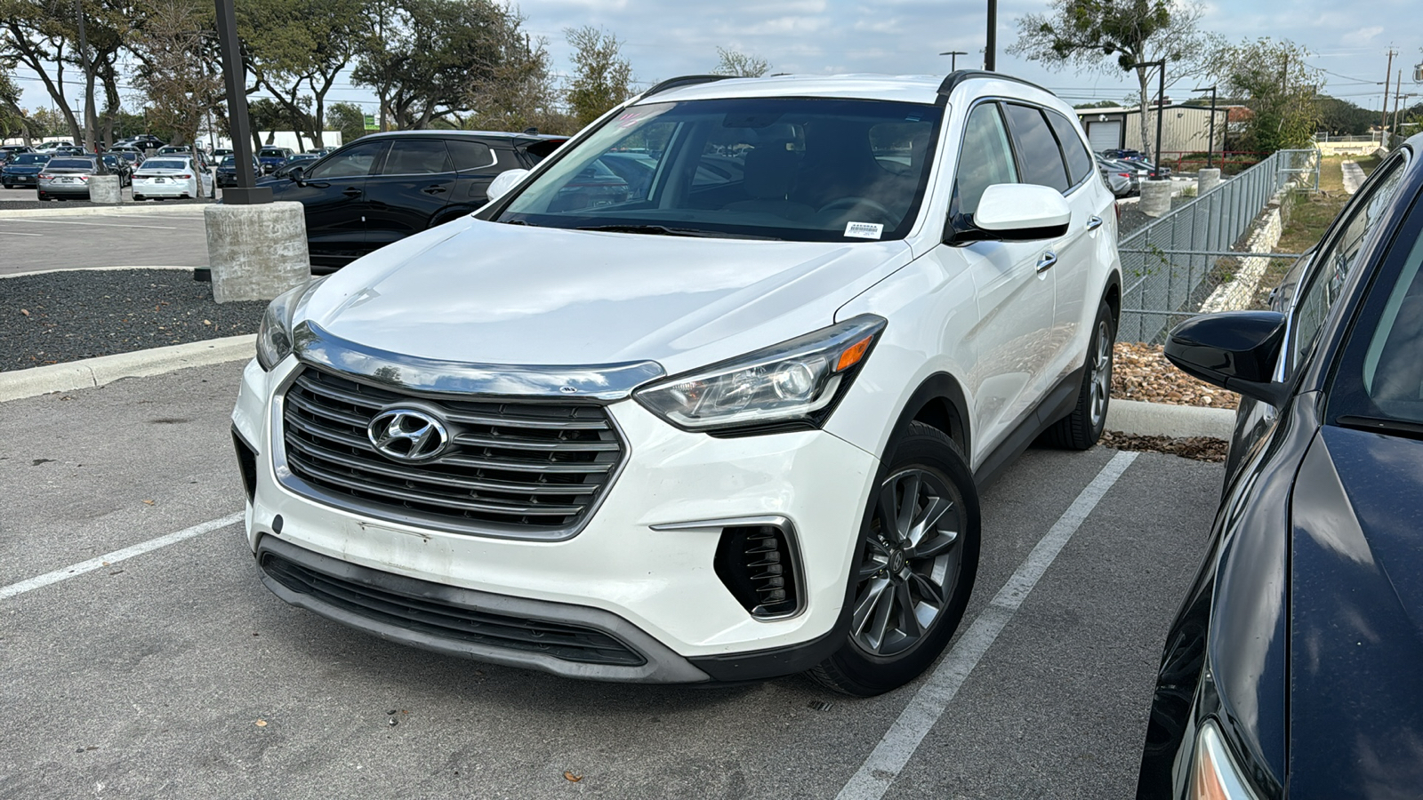 2017 Hyundai Santa Fe SE 4