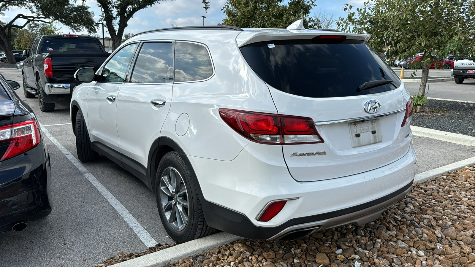 2017 Hyundai Santa Fe SE 5