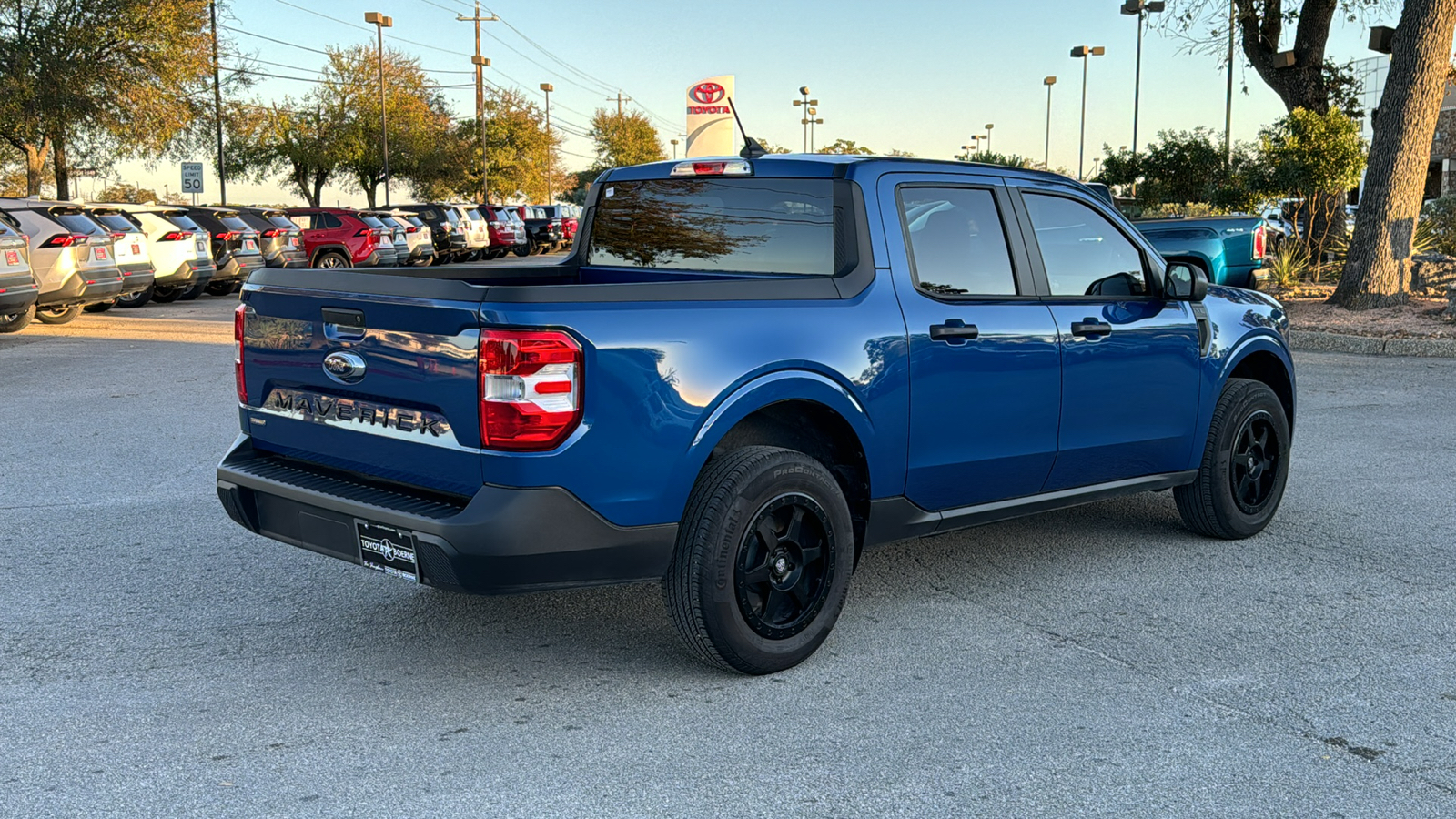 2023 Ford Maverick XL 8