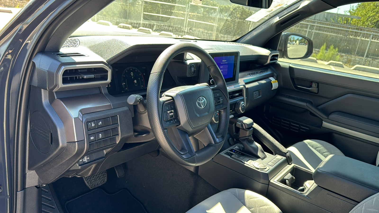 2024 Toyota Tacoma SR5 12