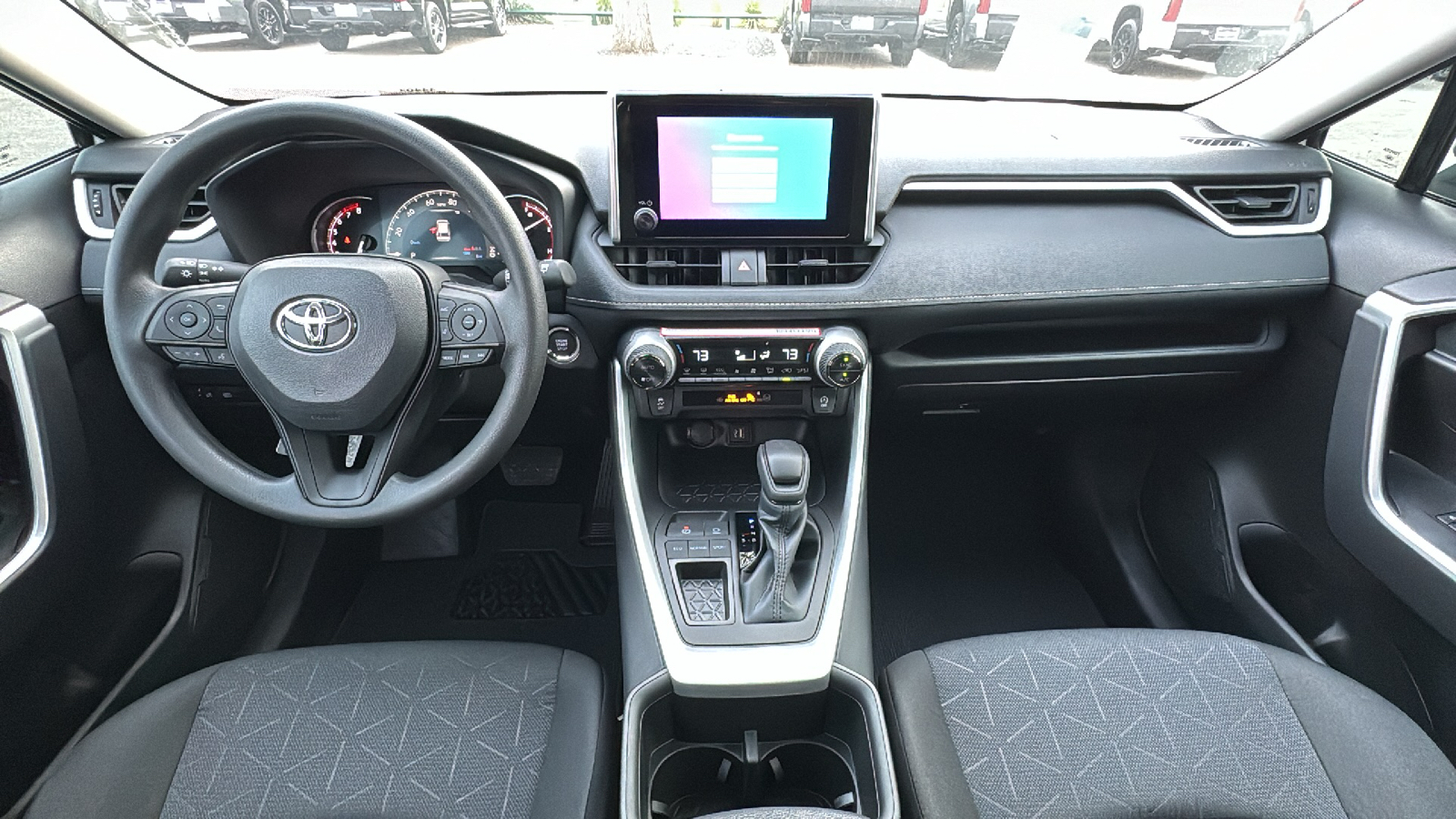 2024 Toyota RAV4 XLE 16