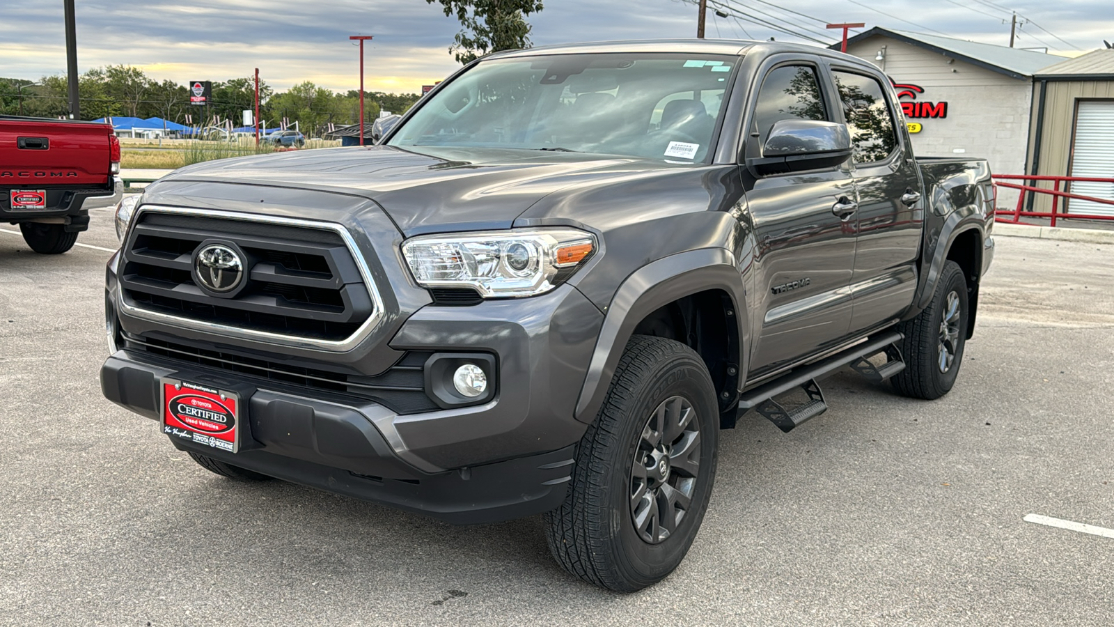 2022 Toyota Tacoma SR5 3